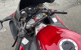 SUZUKI GSX-1300R HAYABUSA 2001 GW71A