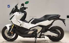 HONDA X-ADV 750 2025 RH21