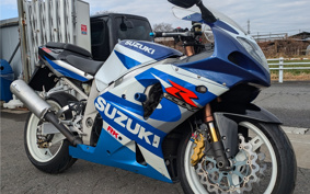 SUZUKI GSX-R1000 2001 GT74A