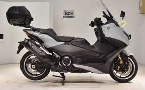 YAMAHA T-MAX 560 T 2025 SJ21J