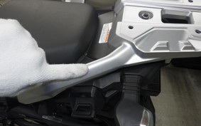 SUZUKI Vｽﾄﾛｰﾑ250A 2013