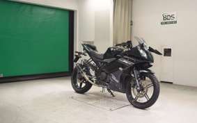YAMAHA YZF-R15