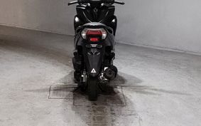 YAMAHA TRICITY 125 SE82J