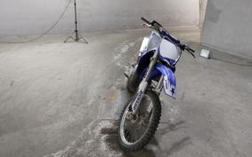 YAMAHA YZ125 CE01C