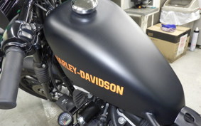 HARLEY XL1200C 2006