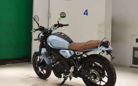 YAMAHA XSR125 RE46J