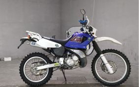 YAMAHA LANZA DT230 4TP