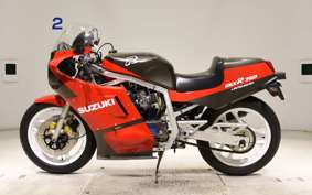 SUZUKI GSX-R750 1986 GR71G