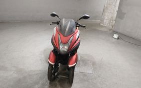 YAMAHA TRICITY 125 SE82J