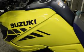 SUZUKI Vｽﾄﾛｰﾑ1050XT 2020