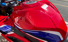 HONDA CBR250RR ABS MC51