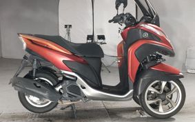 YAMAHA TRICITY 125 SE82J