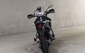 TRIUMPH TIGER 800 2011 TRE15B