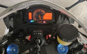 HONDA CBR600RR 2015 PC40