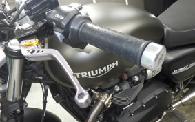 TRIUMPH STREET TWIN 2020