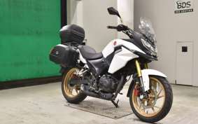 HONDA CBF190X 2025