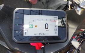 HONDA CBR650R E-Clutch 2025 RH17