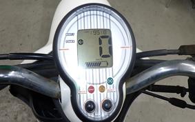 YAMAHA E-VINO 2017 SY11J