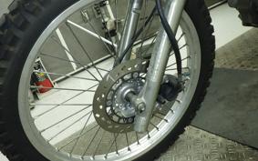 SUZUKI DJEBEL 200 (DR200SE) 2001 SH42A