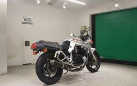 SUZUKI GSX1100S KATANA 2000 GU76A