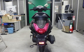 YAMAHA ﾌｧｯｼｰﾉ125ﾊEVEﾘｯﾄﾞ 1998