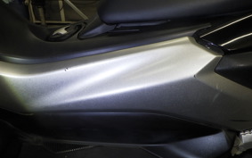 YAMAHA N-MAX SE86J