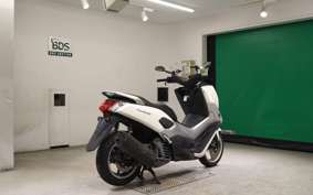 YAMAHA N-MAX 155 A 2011