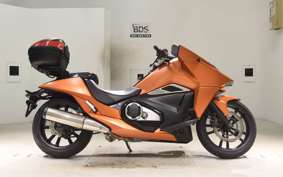 HONDA NM4 VULTUS -01 2015 RC82