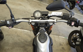 YAMAHA TRICKER DG10J