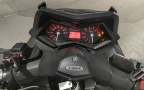 YAMAHA T-MAX 530 SJ09