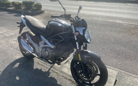 SUZUKI GLADIUS400 2010