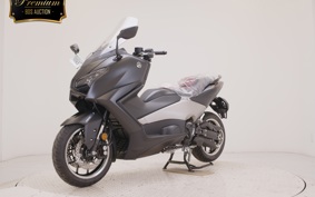 YAMAHA T-MAX 560 2026 SJ21J
