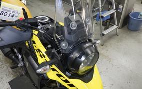 SUZUKI Vｽﾄﾛｰﾑ250 2022