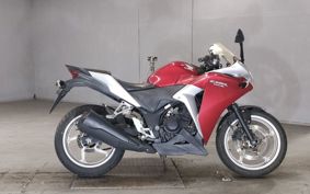 HONDA CBR250R MC41