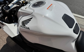 HONDA CBR650R 2023 RH03