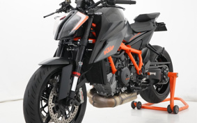 KTM 1290 SUPER DUKE R 2020 V3940