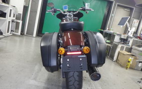 HARLEY FLSB 1750 2018