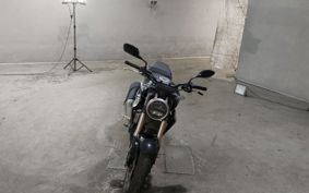 HONDA CB250R MC52