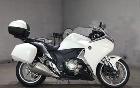 HONDA VFR1200F DCT 2011 SC63