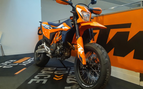 KTM 690 SMC R LSV40