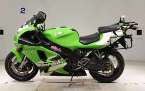 KAWASAKI NINJA ZX-7R 1999