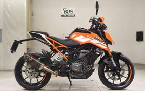 KTM 250 DUKE 2025