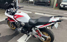 HONDA CB1300 SUPER  BOL DOR ABS 2007 SC54