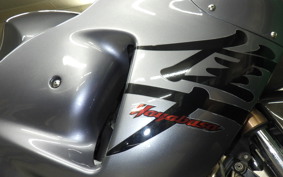 SUZUKI GSX-1300R HAYABUSA 2002