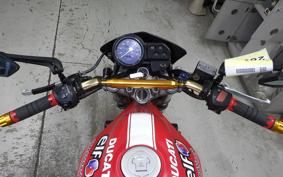 HONDA VTR 250 2024 MC33