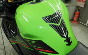 KAWASAKI ZX-25R-2SE 2001 ZX250H