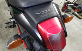 HONDA VTR 250 Gen. 2 MC33