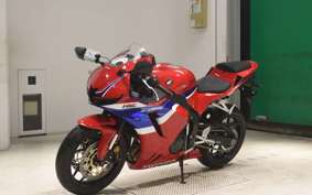 HONDA CBR600RR 2024 PC40
