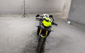 TRIUMPH STREET TRIPLE 765R HDA624