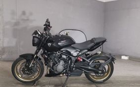 TRIUMPH TRIDENT 800 2026 L24P41